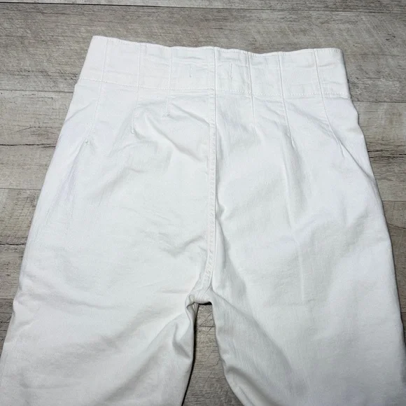 We The Free Snowy White Flare Jeans Size 31 - Picture 4 of 12